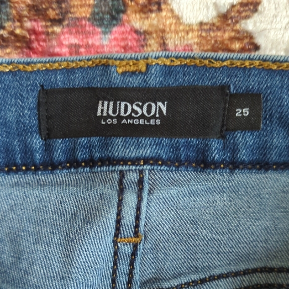Hudson Jeans Holly Skinny - Picture 2 of 8